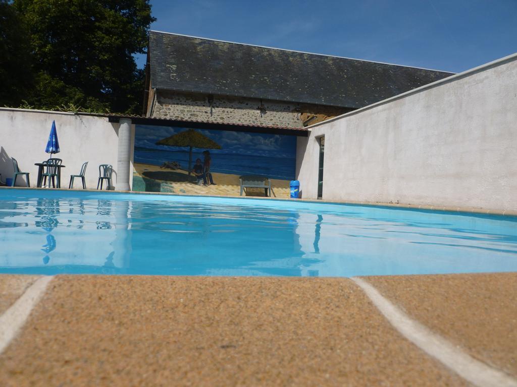 Manoir De La Foulerie Acomodação com café da manhã Ancteville Exterior foto