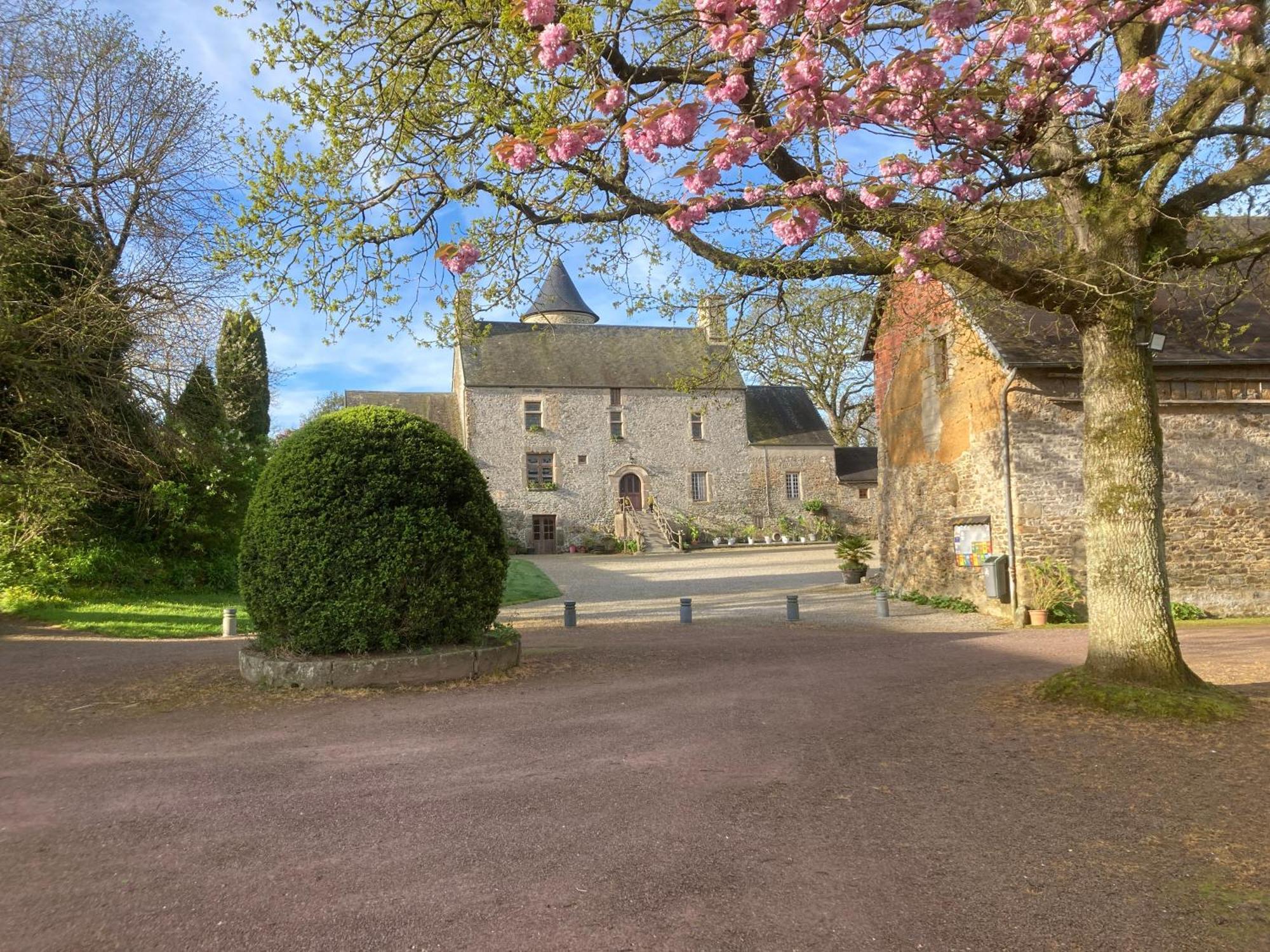 Manoir De La Foulerie Acomodação com café da manhã Ancteville Exterior foto